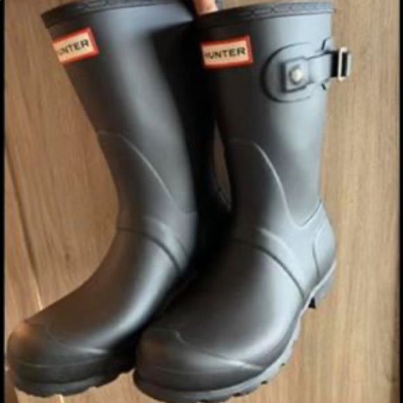 Hunter Black Matte Boots - Picture 2 of 4